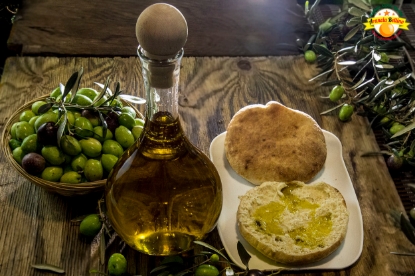 Immagine di 5l di Olio Extravergine d'Oliva + 4kg Arance in omaggio