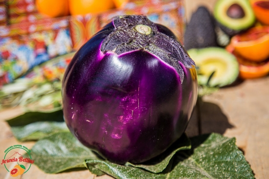 Image de 2 morceaux d'aubergine violette (1,2kg)